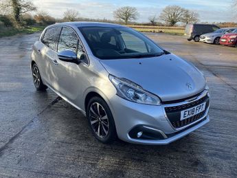 Peugeot 208 1.2 PureTech Allure Premium
