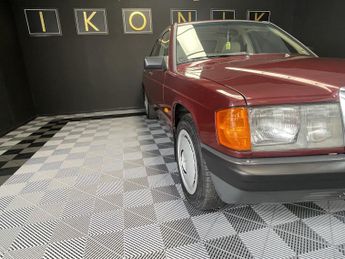 MERCEDES-BENZ 190 2.0