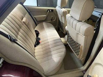 MERCEDES-BENZ 190 2.0