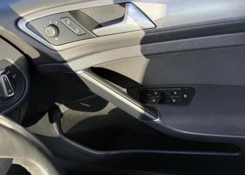 VOLKSWAGEN GOLF 1.6 TDI BlueMotion Tech SE