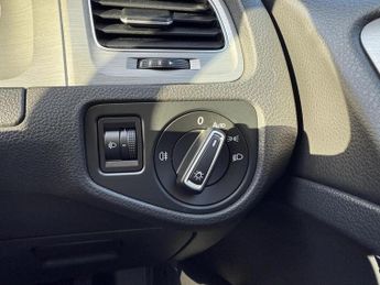 VOLKSWAGEN GOLF 1.6 TDI BlueMotion Tech SE