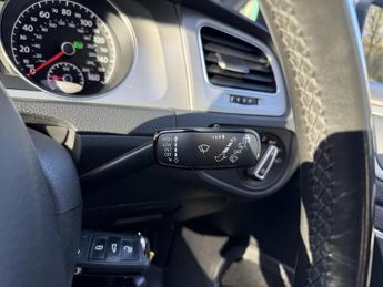 VOLKSWAGEN GOLF 1.6 TDI BlueMotion Tech SE