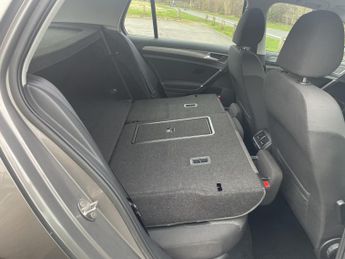 VOLKSWAGEN GOLF 1.6 TDI BlueMotion Tech SE