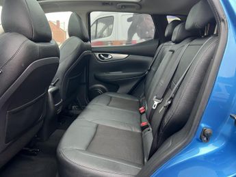 NISSAN QASHQAI 1.5 dCi Tekna