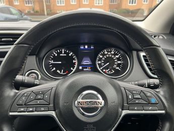 NISSAN QASHQAI 1.5 dCi Tekna