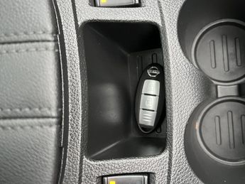 NISSAN QASHQAI 1.5 dCi Tekna