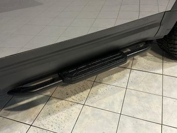 LAND ROVER DEFENDER 90 3.0 D200 MHEV