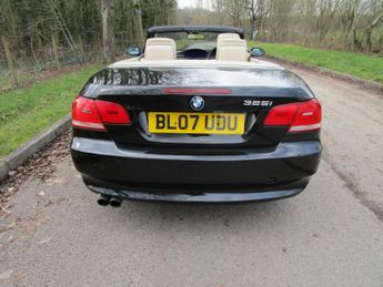 BMW 3 SERIES 3.0 325i SE Convertible - Auto - 95k GENUINE MILES, SAT NAV, Gre
