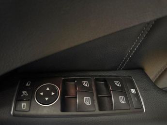 MERCEDES-BENZ E CLASS 2.1 E220 CDI SE G-Tronic+ Euro 5 (s/s) 4dr