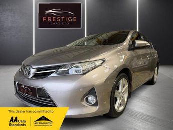 Toyota Auris 1.6 V-Matic Excel Euro 5 5dr