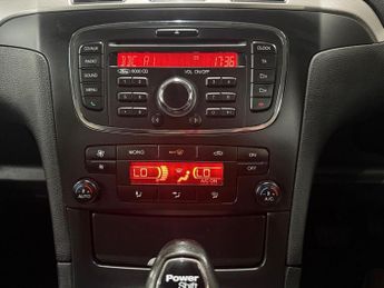 FORD GALAXY 2.0 TDCi Zetec Powershift Euro 5 5dr