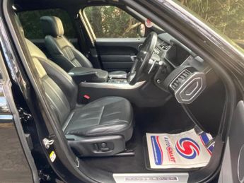 LAND ROVER RANGE ROVER SPORT 3.0 D300 MHEV HSE Dynamic Black Auto 4WD Euro 6 (s/s) 5dr