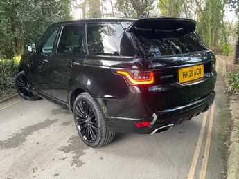 LAND ROVER RANGE ROVER SPORT 3.0 D300 MHEV HSE Dynamic Black Auto 4WD Euro 6 (s/s) 5dr