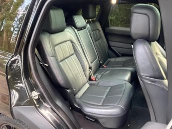 LAND ROVER RANGE ROVER SPORT 3.0 D300 MHEV HSE Dynamic Black Auto 4WD Euro 6 (s/s) 5dr