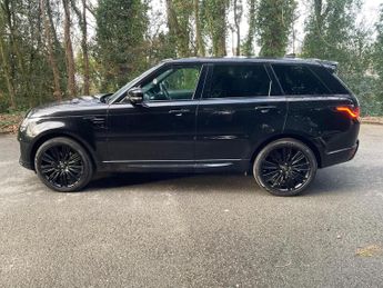 LAND ROVER RANGE ROVER SPORT 3.0 D300 MHEV HSE Dynamic Black Auto 4WD Euro 6 (s/s) 5dr