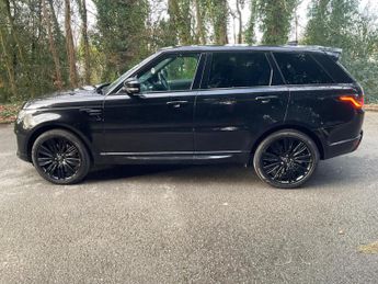 LAND ROVER RANGE ROVER SPORT 3.0 D300 MHEV HSE Dynamic Black Auto 4WD Euro 6 (s/s) 5dr