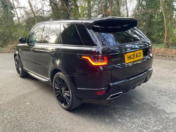 LAND ROVER RANGE ROVER SPORT 3.0 D300 MHEV HSE Dynamic Black Auto 4WD Euro 6 (s/s) 5dr