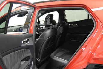 KIA SPORTAGE 1.6 h T-GDi GT-Line