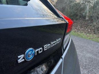 NISSAN LEAF 40kWh Acenta