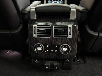 LAND ROVER RANGE ROVER 4.4 SD V8 Autobiography Auto 4WD Euro 6 (s/s) 5dr