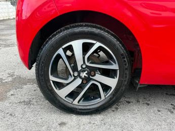PEUGEOT 108 1.2 VTi PureTech Allure Euro 5 3dr