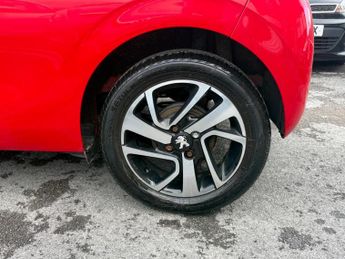 PEUGEOT 108 1.2 VTi PureTech Allure Euro 5 3dr