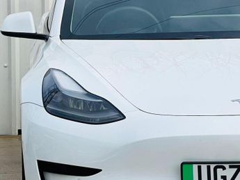 TESLA MODEL 3 Standard Range Plus Auto RWD 4dr