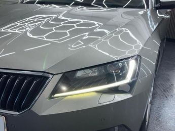 SKODA SUPERB 2.0 TDI SE L Executive DSG Auto 6Spd Euro 6 (s/s) 5dr