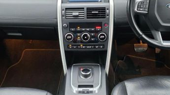 LAND ROVER DISCOVERY SPORT 2.0 TD4 SE Tech Auto 4WD Euro 6 (s/s) 5dr