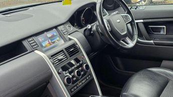 LAND ROVER DISCOVERY SPORT 2.0 TD4 SE Tech Auto 4WD Euro 6 (s/s) 5dr