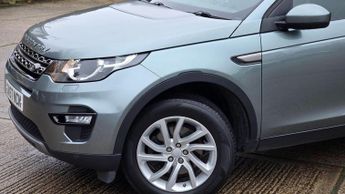 LAND ROVER DISCOVERY SPORT 2.0 TD4 SE Tech Auto 4WD Euro 6 (s/s) 5dr