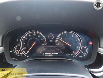 BMW 5 SERIES 2.0 520d xDrive SE Touring Full Service History.