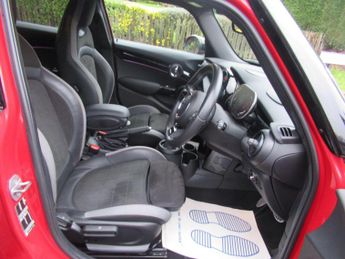 MINI HATCH 2.0 Cooper S Sport Steptronic Euro 6 (s/s) 5dr