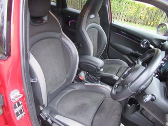 MINI HATCH 2.0 Cooper S Sport Steptronic Euro 6 (s/s) 5dr