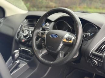 FORD FOCUS 1.6 Titanium Powershift Euro 5 5dr