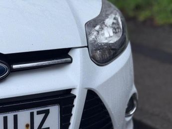 FORD FOCUS 1.6 Titanium Powershift Euro 5 5dr