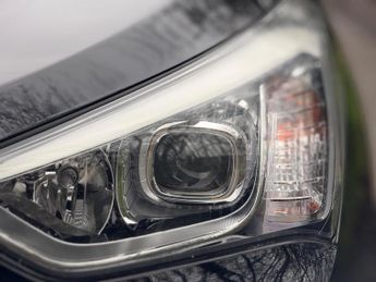 HYUNDAI SANTA FE 2.2 CRDi Premium Auto 4WD Euro 5 5dr (5 seat)