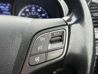 HYUNDAI SANTA FE 2.2 CRDi Premium Auto 4WD Euro 5 5dr (5 seat)
