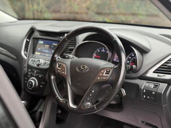 HYUNDAI SANTA FE 2.2 CRDi Premium Auto 4WD Euro 5 5dr (5 seat)