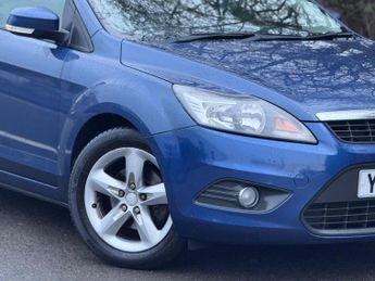 FORD FOCUS 1.6 Zetec 5dr