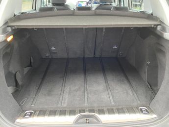 PEUGEOT 2008 1.2 PureTech Active