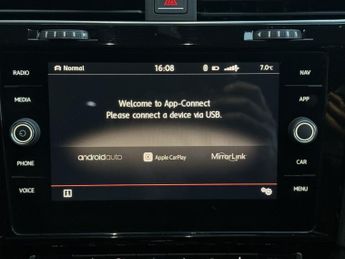 VOLKSWAGEN GOLF 2.0 TDI BlueMotion Tech GTD