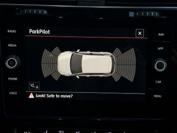 VOLKSWAGEN GOLF 2.0 TDI BlueMotion Tech GTD