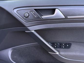 VOLKSWAGEN GOLF 2.0 TDI BlueMotion Tech GTD