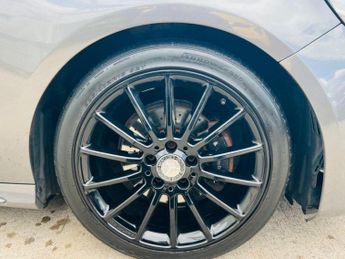 MERCEDES-BENZ A CLASS 2.1 A200d AMG Line (Premium Plus) 7G-DCT Euro 6 (s/s) 5dr