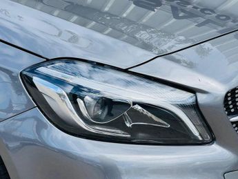 MERCEDES-BENZ A CLASS 2.1 A200d AMG Line (Premium Plus) 7G-DCT Euro 6 (s/s) 5dr