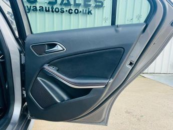 MERCEDES-BENZ A CLASS 2.1 A200d AMG Line (Premium Plus) 7G-DCT Euro 6 (s/s) 5dr