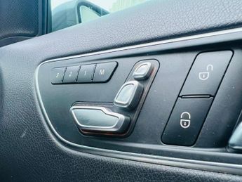 MERCEDES-BENZ A CLASS 2.1 A200d AMG Line (Premium Plus) 7G-DCT Euro 6 (s/s) 5dr