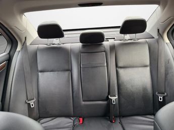 MERCEDES-BENZ C CLASS 1.8 C180 BlueEfficiency Elegance