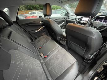 VAUXHALL GRANDLAND 1.2 Turbo Ultimate